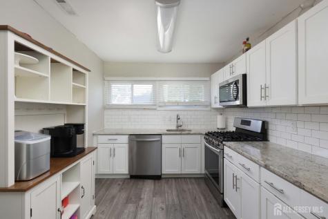 33 Pine Tree Road Old Bridge NJ 08857