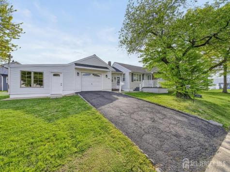 383 Carteret Avenue Carteret NJ 07008