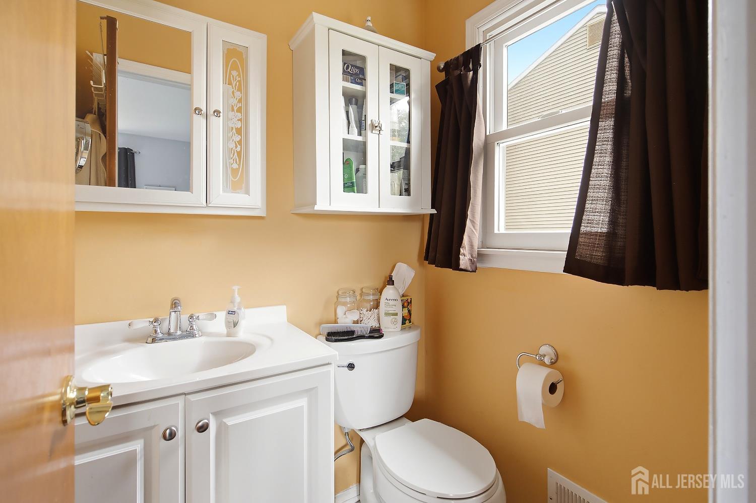 39 Mcfadden Drive Monroe NJ 08831