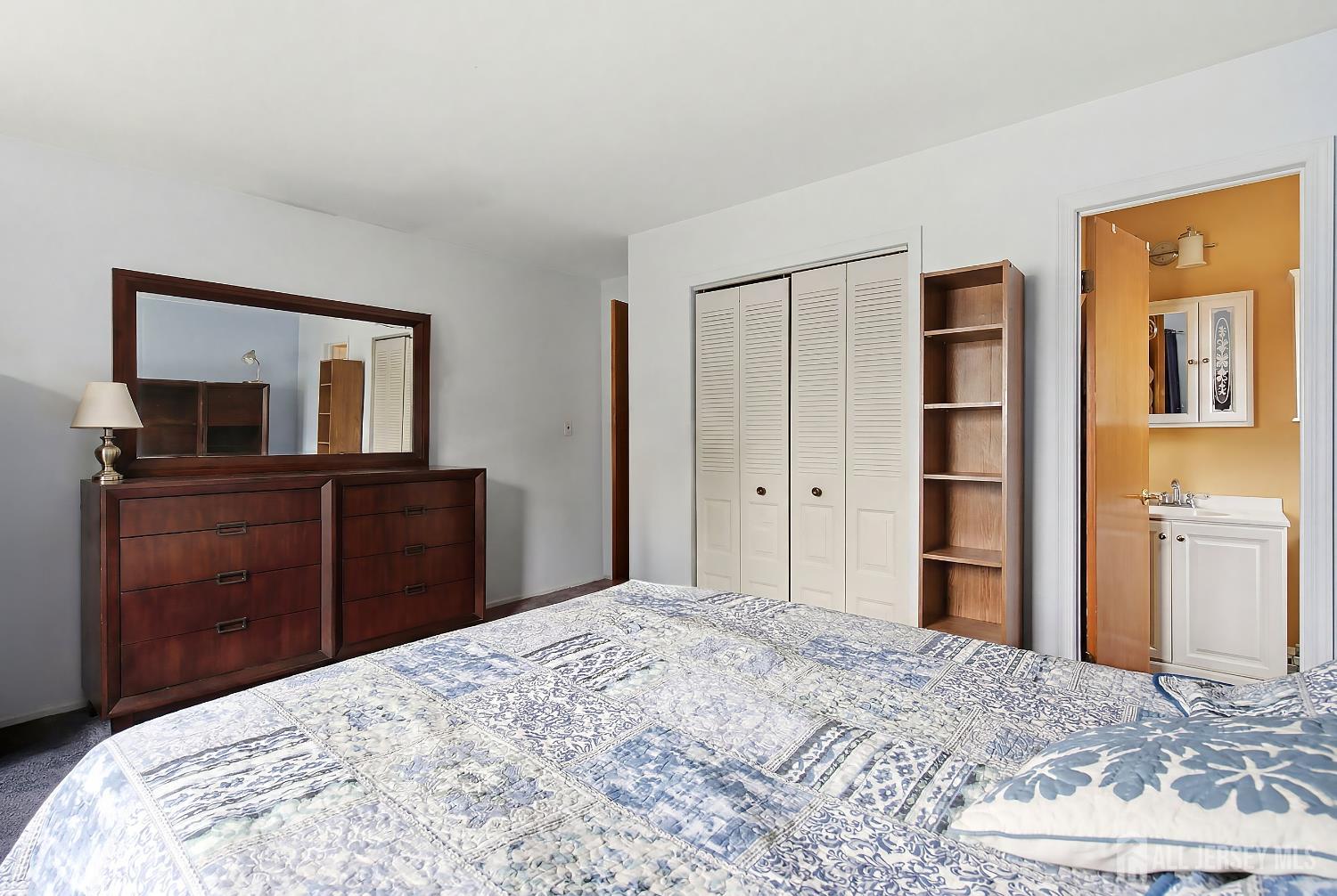 39 Mcfadden Drive Monroe NJ 08831