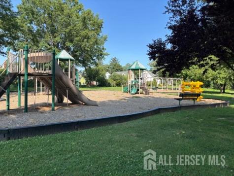304 Green Street Woodbridge Proper NJ 07095