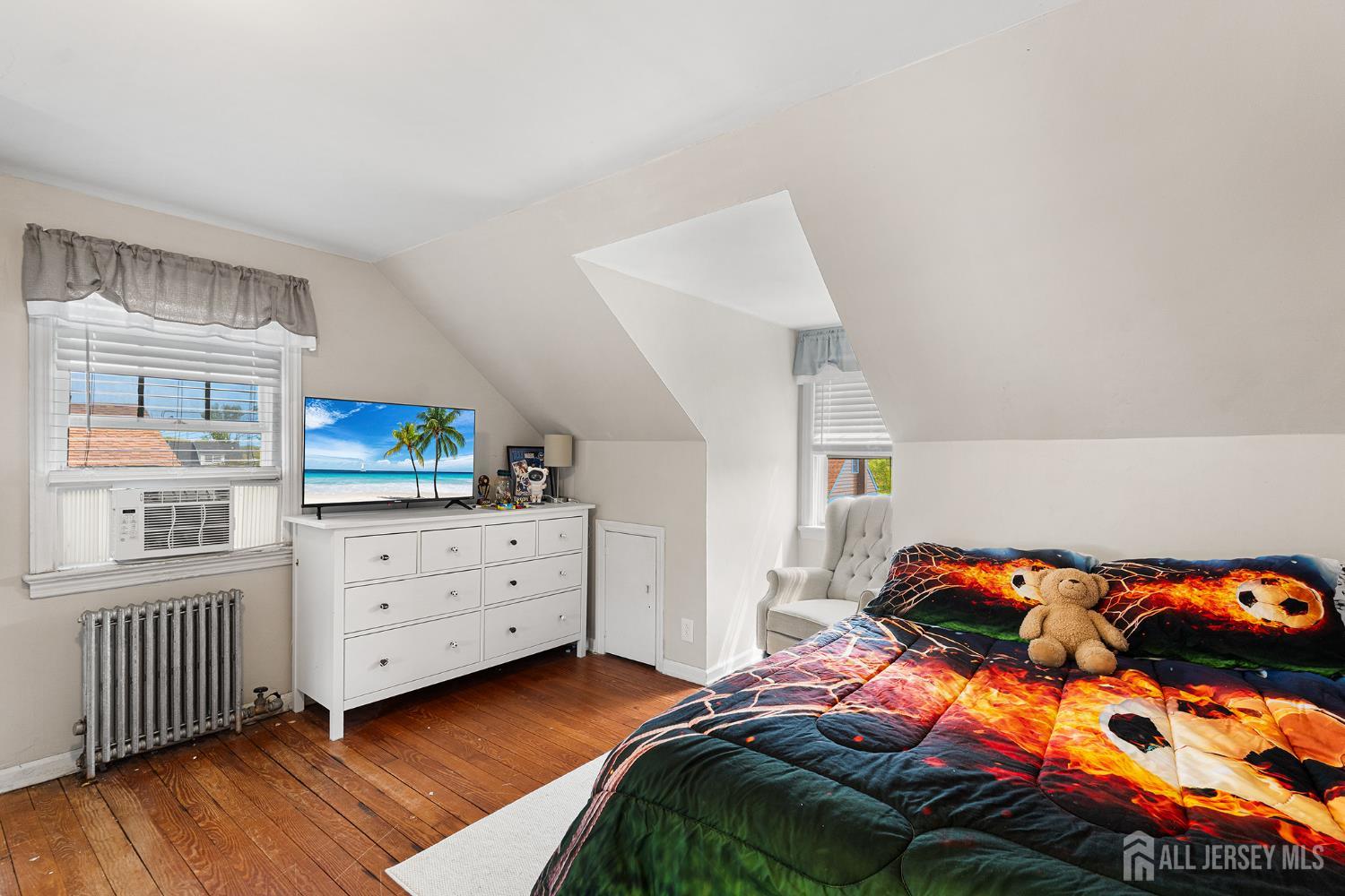 585 Bamford Avenue Middlesex NJ 07095