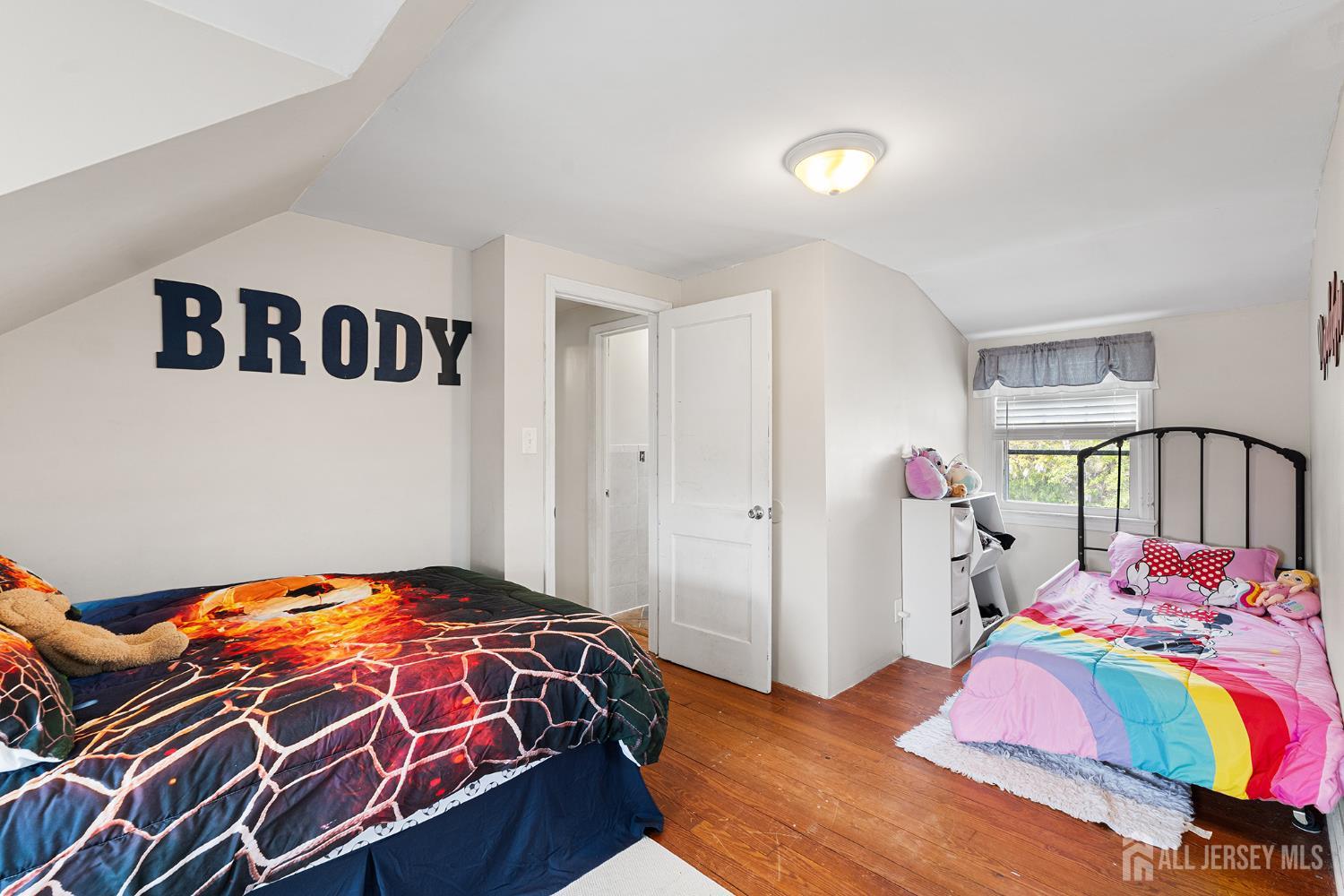 585 Bamford Avenue Middlesex NJ 07095