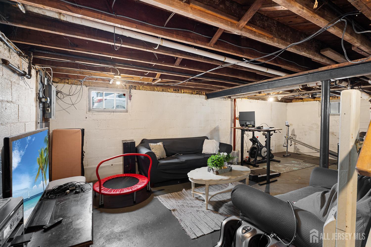 585 Bamford Avenue Middlesex NJ 07095