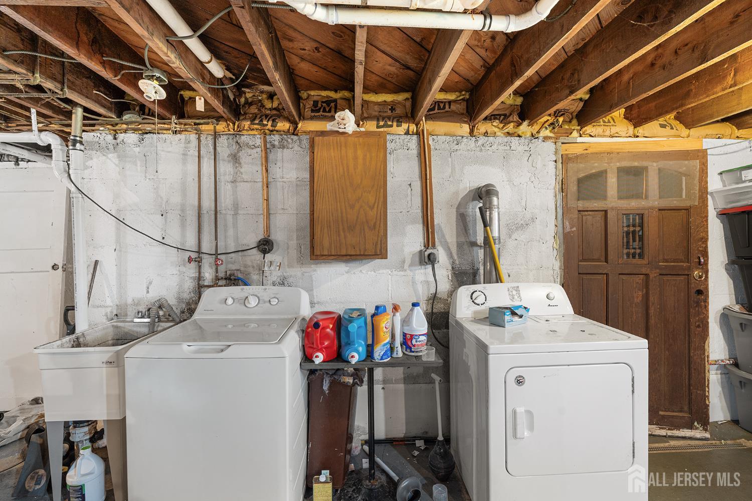 585 Bamford Avenue Middlesex NJ 07095