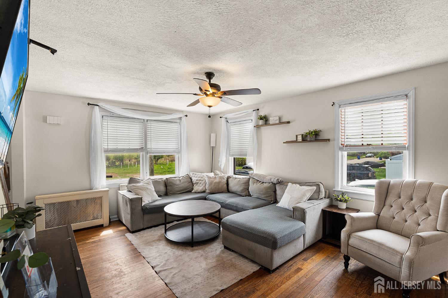 585 Bamford Avenue Middlesex NJ 07095