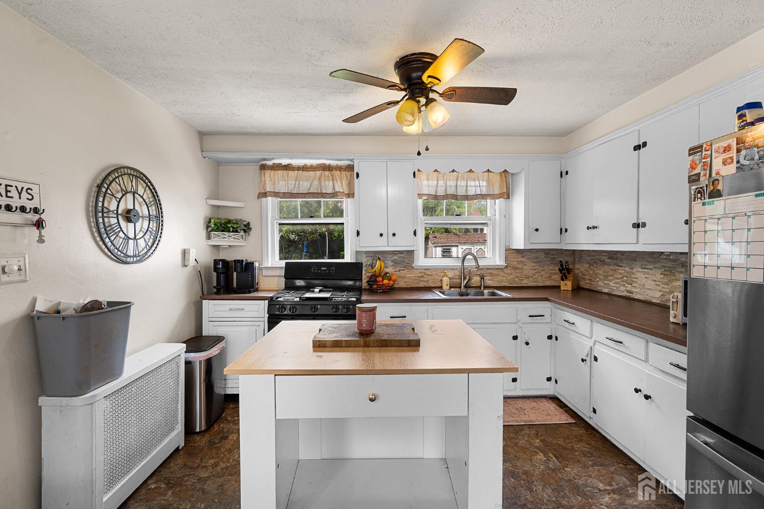 585 Bamford Avenue Middlesex NJ 07095