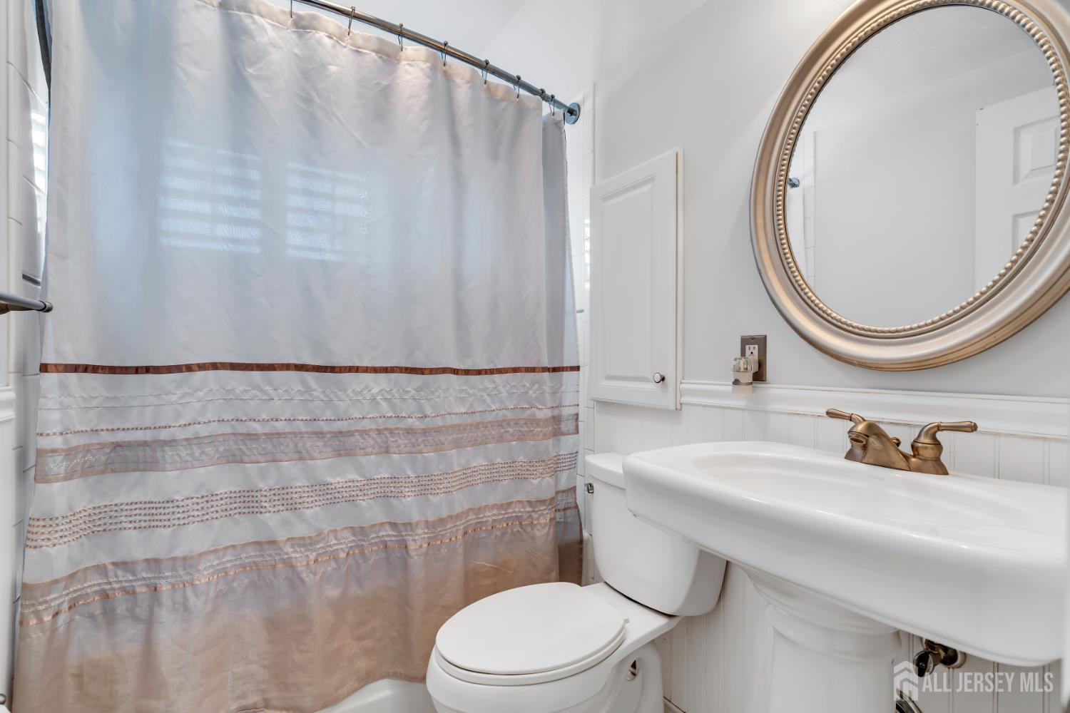 23 Albert Drive Old Bridge NJ 08857