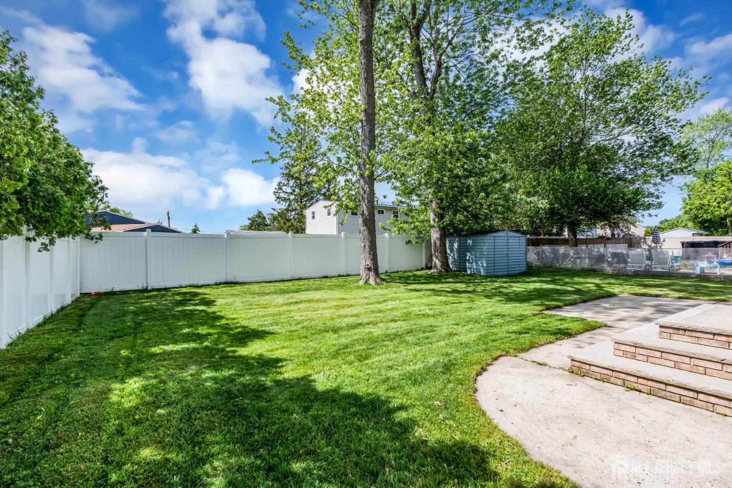 23 Albert Drive Old Bridge NJ 08857