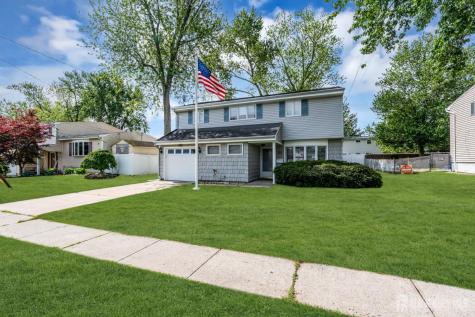 23 Albert Drive Old Bridge NJ 08857