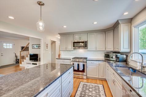 47 Orchard Avenue Metuchen NJ 08840