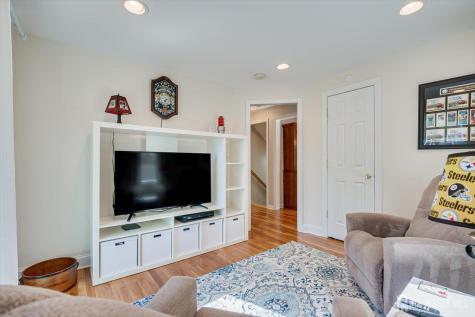 47 Orchard Avenue Metuchen NJ 08840