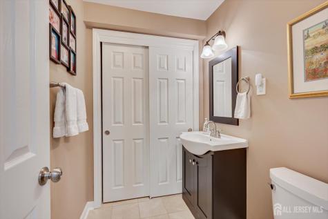 47 Orchard Avenue Metuchen NJ 08840