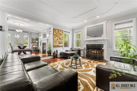 1 Woodland Drive Plainsboro NJ 08512