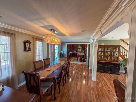 199 E Arthur Place Iselin NJ 08830