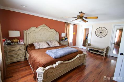 199 E Arthur Place Iselin NJ 08830