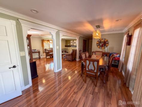 199 E Arthur Place Iselin NJ 08830