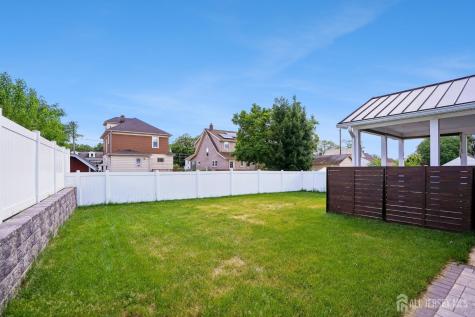 148 Mccutcheon Avenue Sayreville NJ 08872