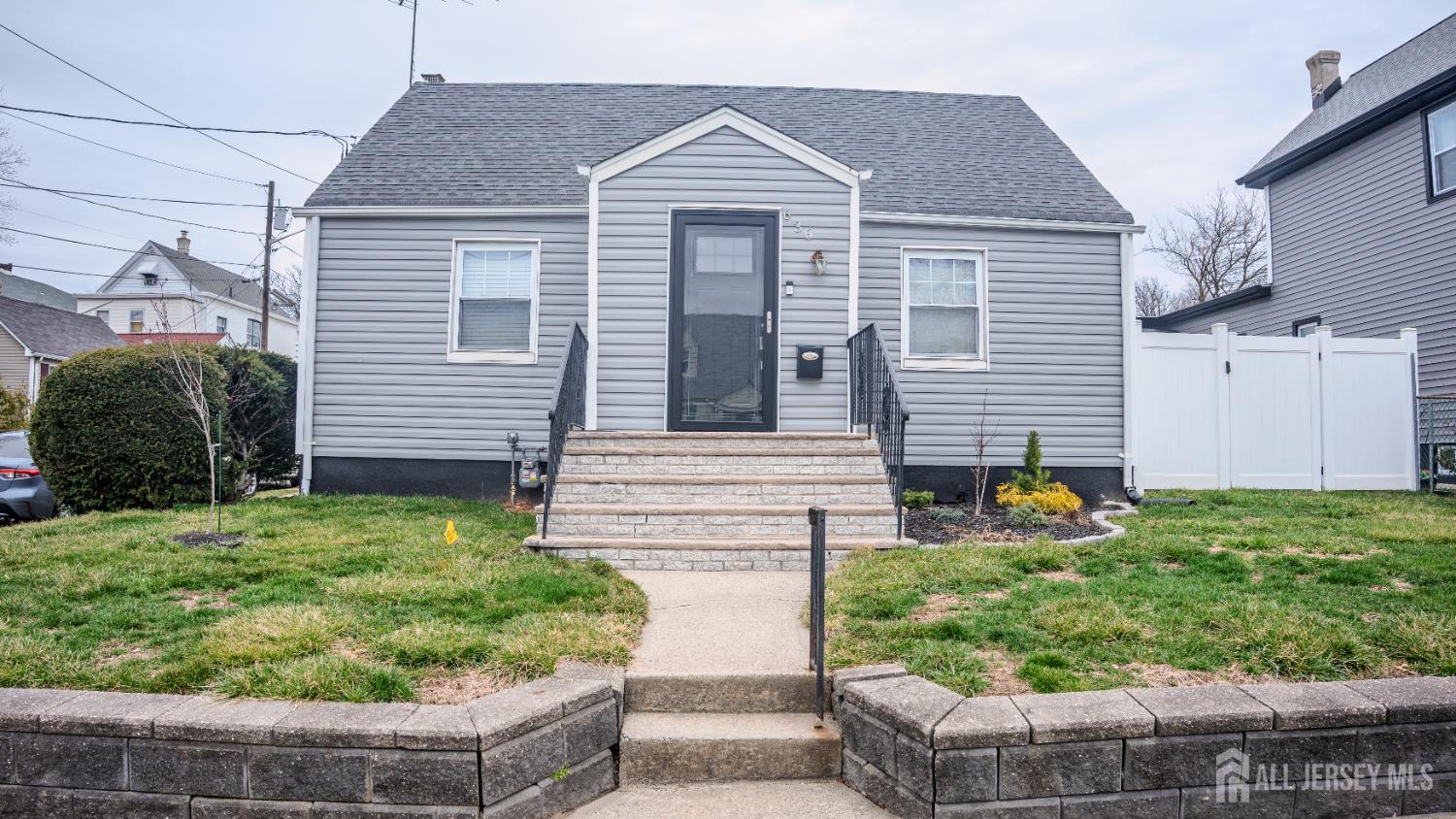 636 Lee Street Perth Amboy NJ 08861