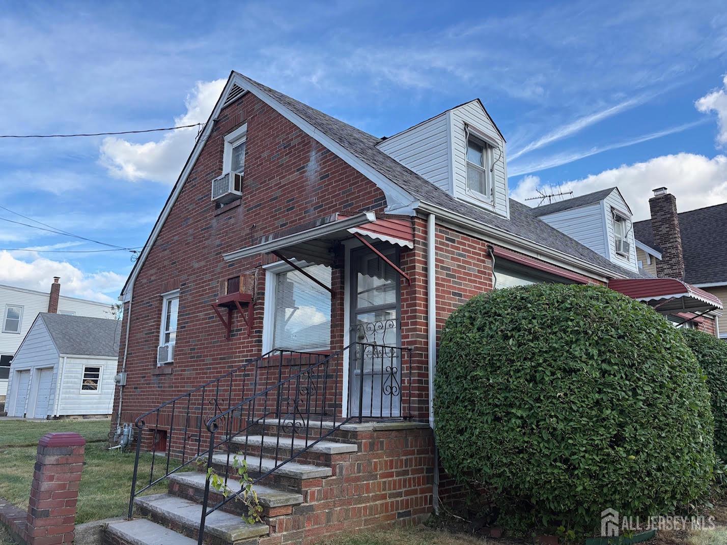 505 S Pine Avenue S Sayreville NJ 08879