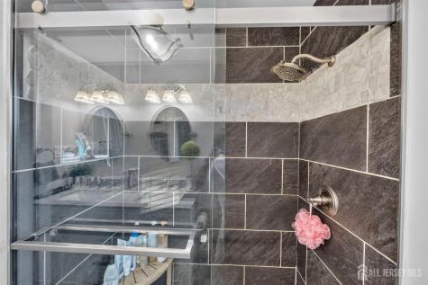 409 Madison Avenue Monroe NJ 08831