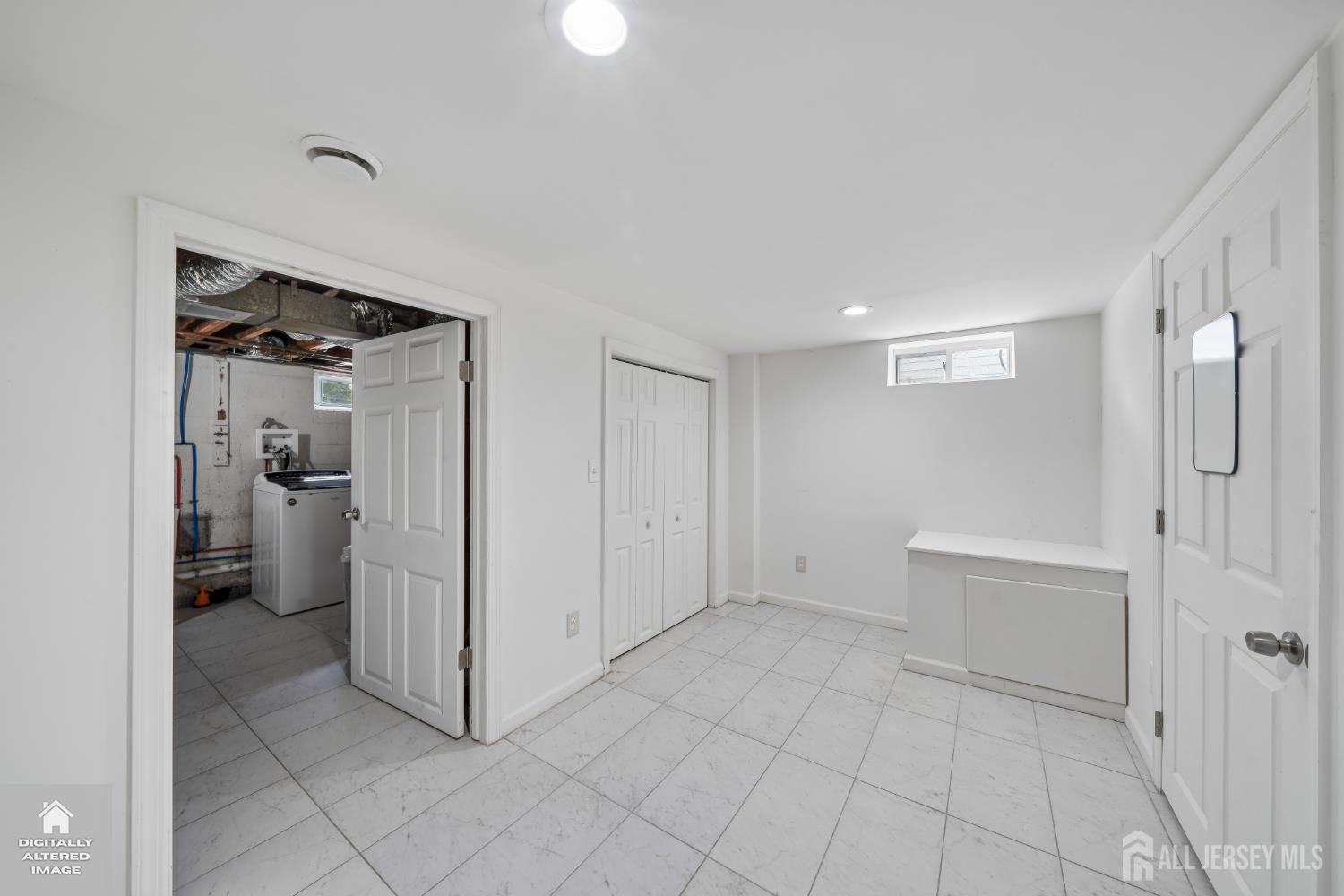 23 W Henry Place Iselin NJ 08830