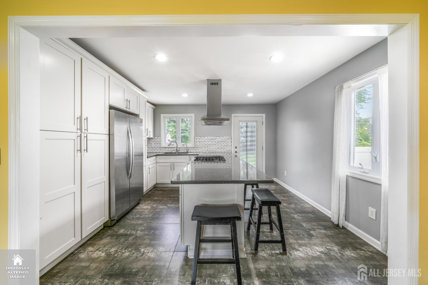 23 W Henry Place Iselin NJ 08830