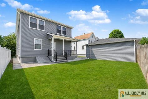 208 Catherine Street South Amboy NJ 08879