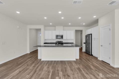 734 Station Road Dunellen NJ 08812