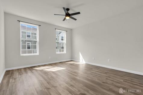 734 Station Road Dunellen NJ 08812