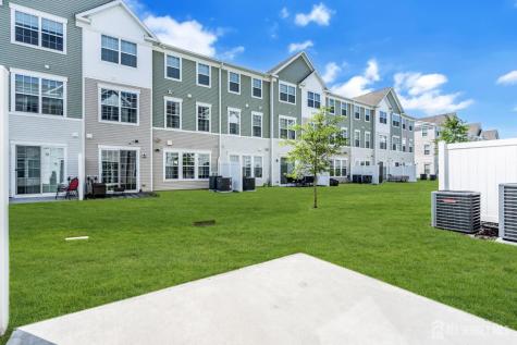 734 Station Road Dunellen NJ 08812