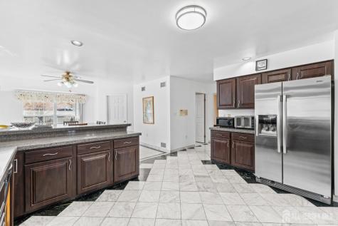 35 Trish Court Old Bridge NJ 08857