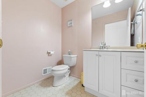 35 Trish Court Old Bridge NJ 08857