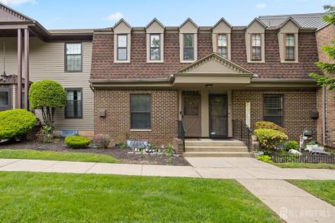 323 Gills Ln Unit #5 H Lane Iselin NJ 08830