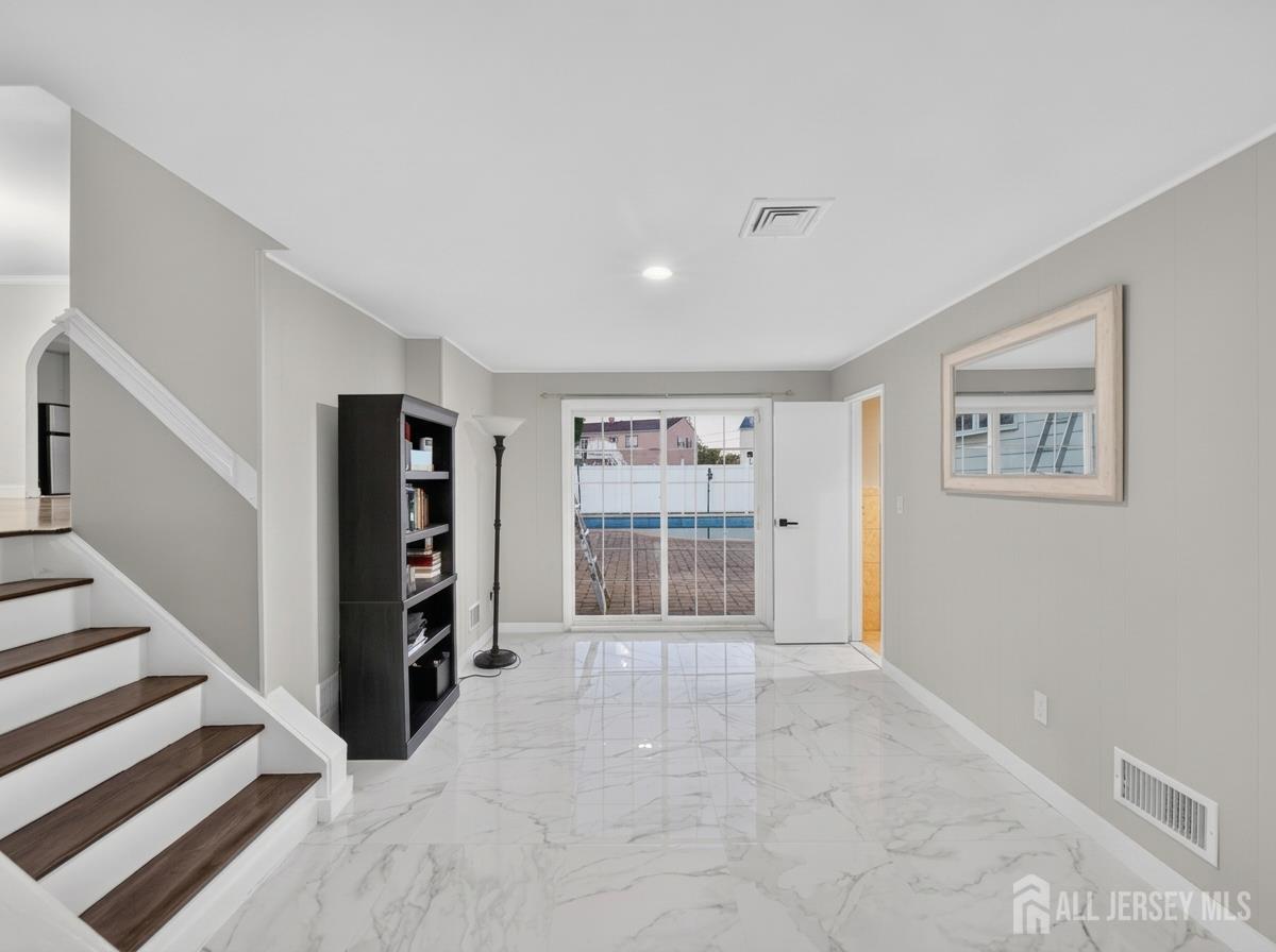 24 Stima Avenue Carteret NJ 07008