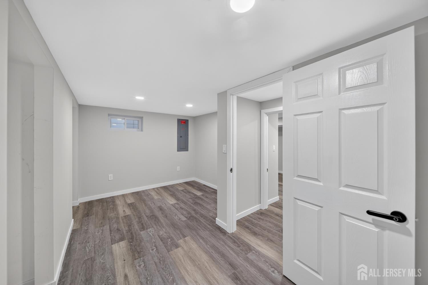 24 Stima Avenue Carteret NJ 07008