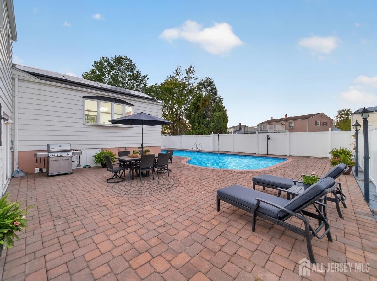 24 Stima Avenue Carteret NJ 07008