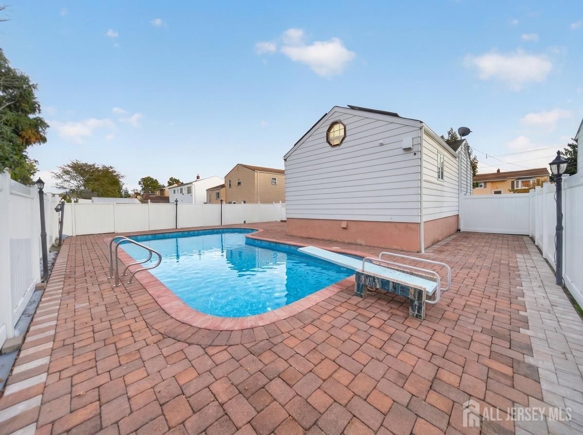 24 Stima Avenue Carteret NJ 07008