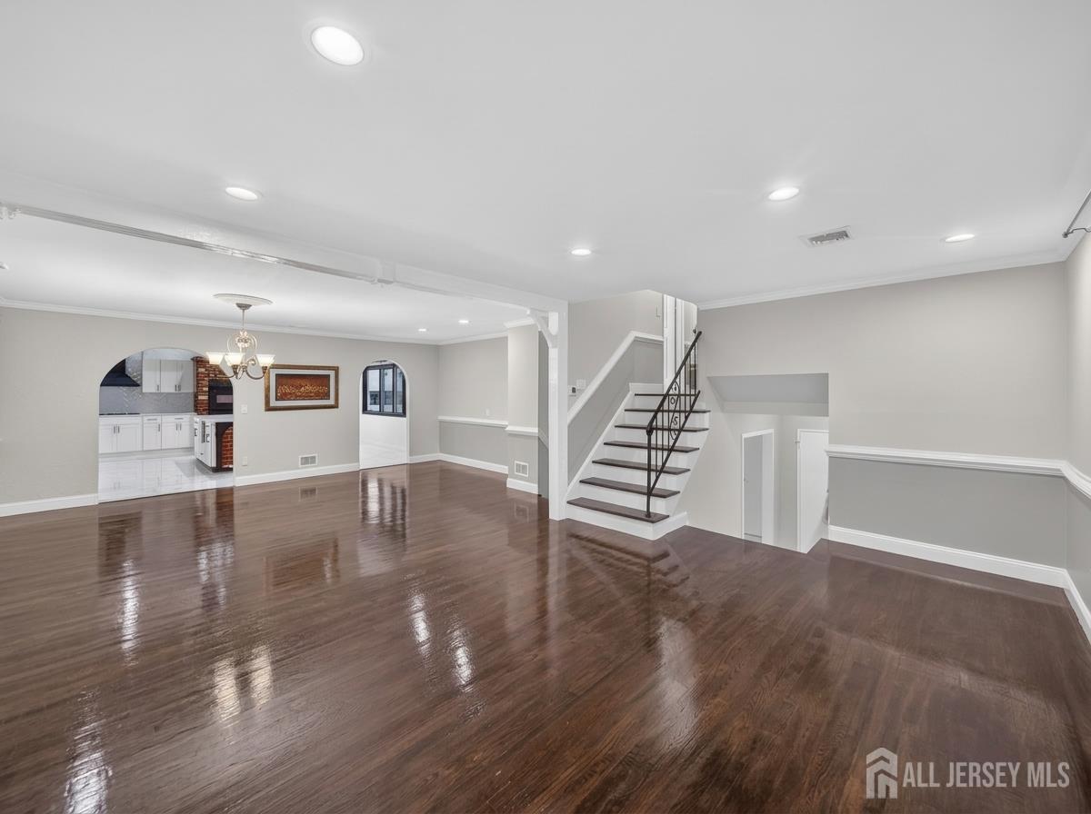 24 Stima Avenue Carteret NJ 07008