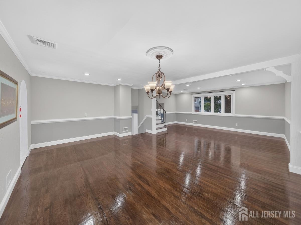 24 Stima Avenue Carteret NJ 07008