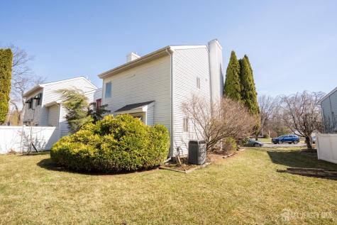 62 Woodland Way South Brunswick NJ 08810