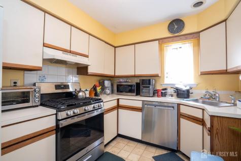 62 Woodland Way South Brunswick NJ 08810