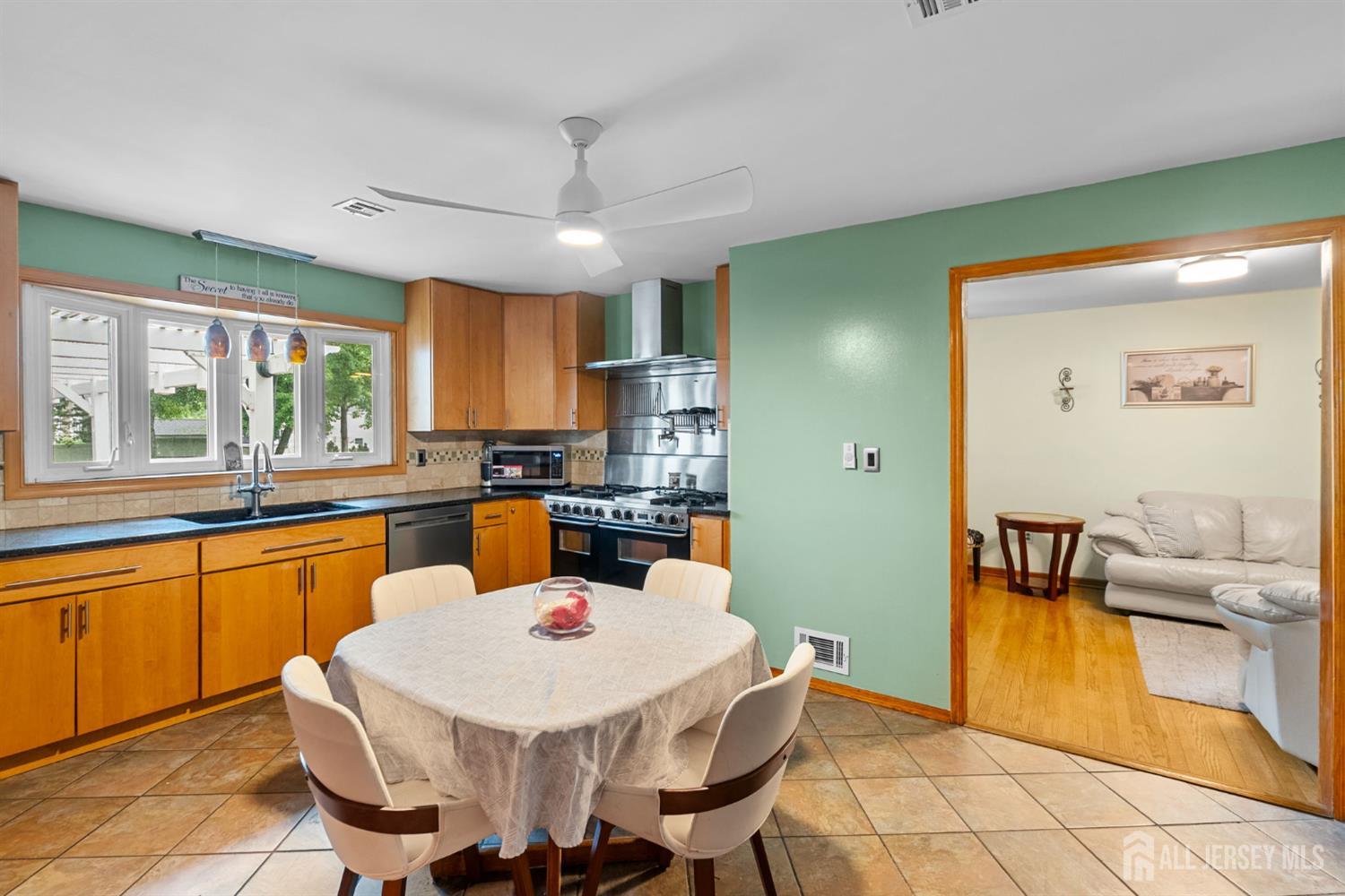 38 Van Ethel Drive Middlesex NJ 07747