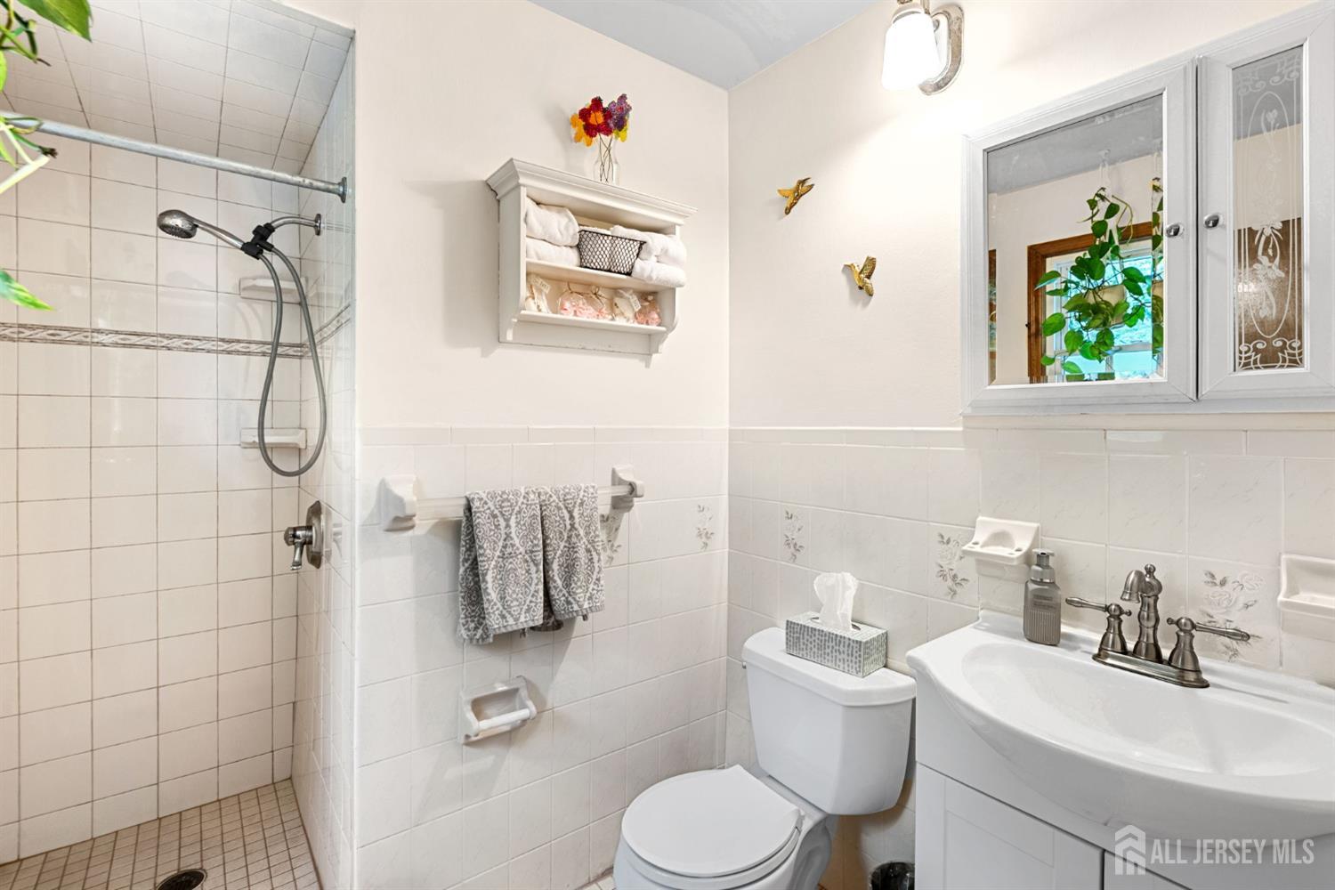 38 Van Ethel Drive Middlesex NJ 07747