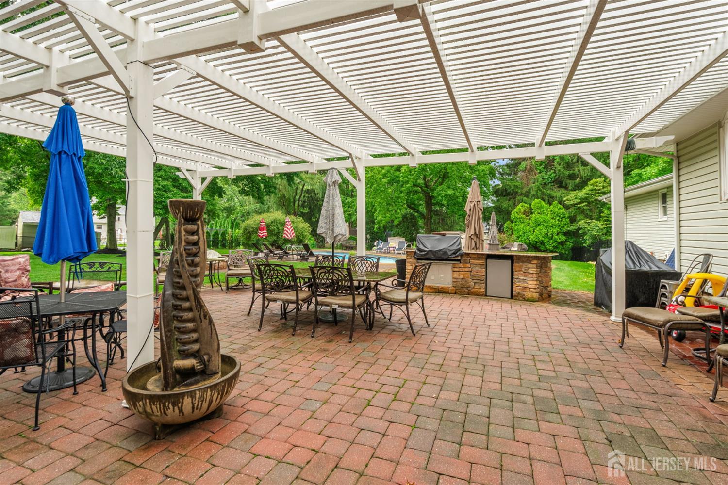 38 Van Ethel Drive Middlesex NJ 07747