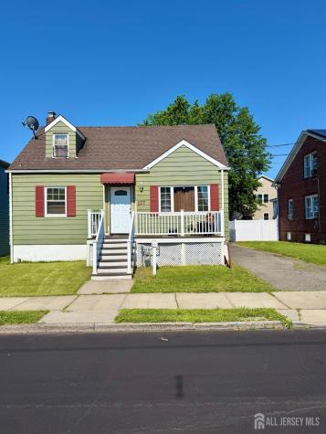 127 Heald Street Carteret NJ 07008