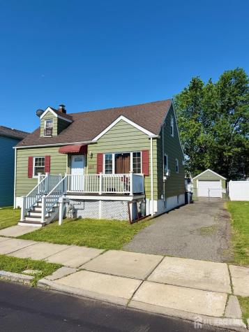 127 Heald Street Carteret NJ 07008