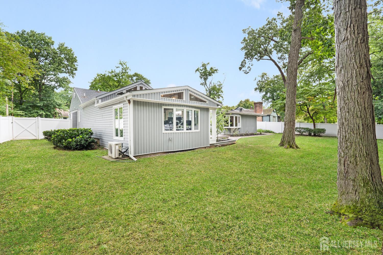 62 Pennington Road New Brunswick NJ 08901