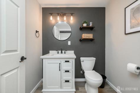 45 Lakeside Avenue Butler NJ 07405
