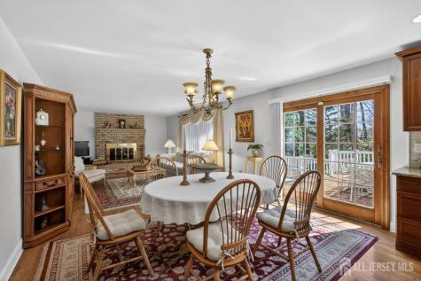 15 Cherokee Road East Brunswick NJ 08816
